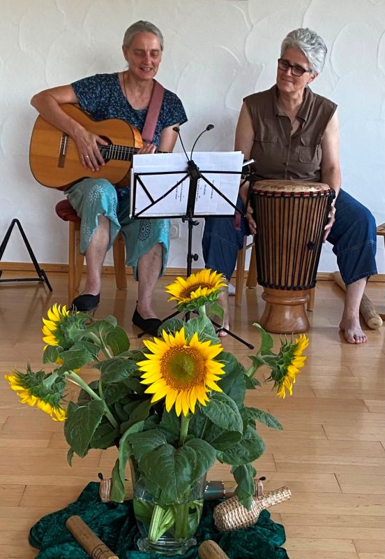 Heilsames Singen mit Doris Jakobs-Hennig und Anke Hennig