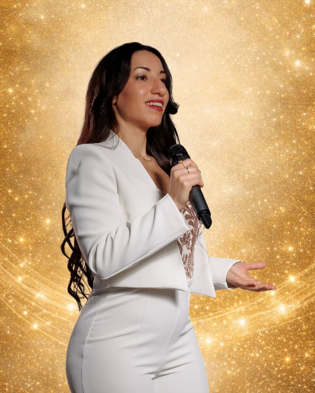 Unfold your Voice  -  WORKSHOP IN CONCERT mit Viviana Milioti